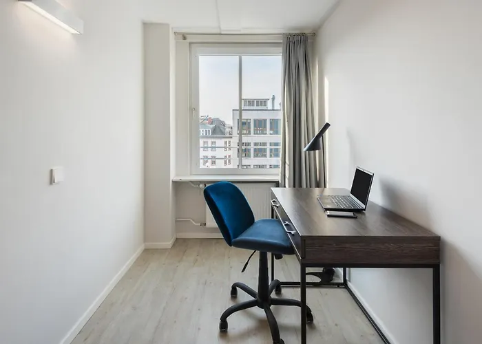 Numa Frankfurt Blau